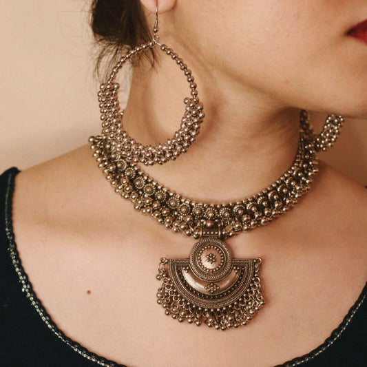 Mehr Choker